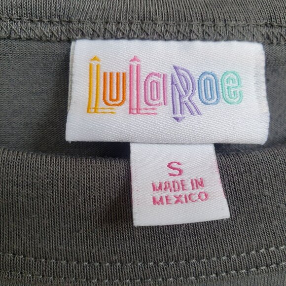 LulaRoe Liv Sunday Funday T-shirt Size S Gray Football Tee Short Sleeve - Picture 4 of 5